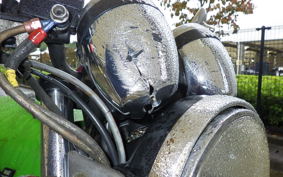 KAWASAKI ZRX-2 ZR400E