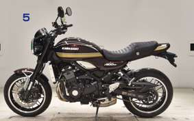 KAWASAKI Z900RS 2025 ZR900K