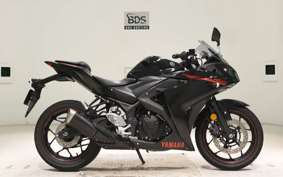 YAMAHA YZF-R25 2020 RG10J
