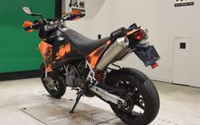 KTM 990 SUPERMOTO 2015