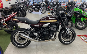 KAWASAKI Z900RS 2024 ZR900K