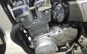 KAWASAKI GSX400F 2024