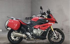 BMW S1000XR 2015 0D03