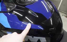 BMW M1000R 2024
