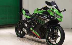 KAWASAKI ZX-25R ZX250E