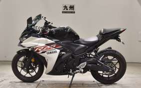 YAMAHA YZF-R25 2016 RG10J