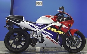 HONDA RVF400 NC35