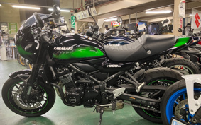 KAWASAKI Z900RS CAFE 2025 ZR900K