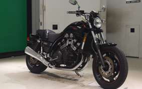 YAMAHA VMAX 2005