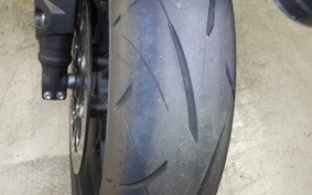 HONDA CBR650R E-Clutch 2025 RH17