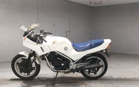 HONDA VT250F MC08