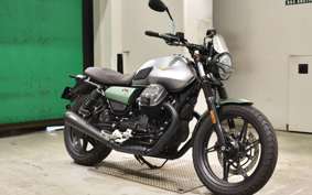 MOTO GUZZI V7 STONE 2021