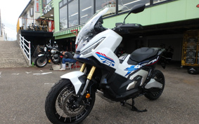 HONDA X-ADV 750 2026 RH21