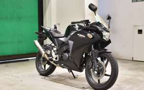 HONDA CBR125R JC50