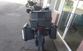 HONDA CRF1000L AFRICA TWIN 2018 SD04