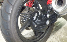 MOTO GUZZI V7 STONE 2023