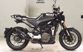 HUSQVARNA SVARTPILEN 401 2021