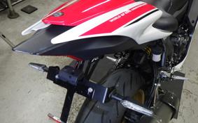 YAMAHA YZF-R7 2022 RM39J