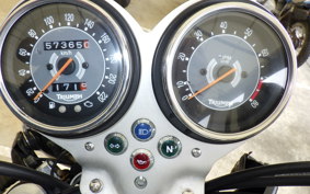 TRIUMPH BONNEVILLE T100 2008