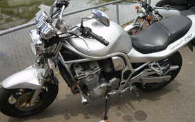 SUZUKI GSF750 1999 GR7EA