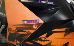 KTM 990 SUPERMOTO 2015