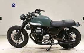 MOTO GUZZI V7 STONE 2018