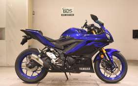 YAMAHA YZF R-3 2019 RH13J