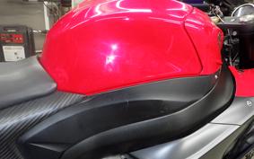 SUZUKI GSX-R1000 2015