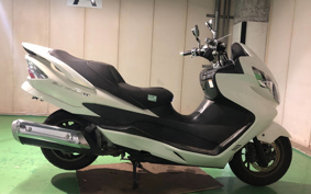 SUZUKI SKYWAVE 250 CJ46A