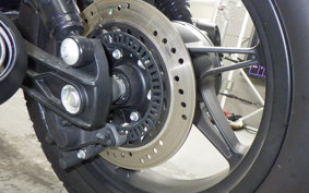 MOTO GUZZI V7 STONE 2021
