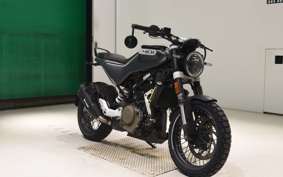 HUSQVARNA SVARTPILEN 401 2021