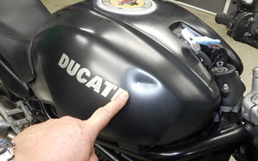DUCATI MONSTER 400 IE 2005