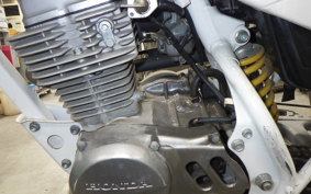 HONDA XR100R HE03