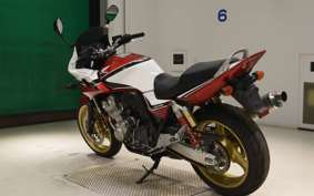 HONDA CB400 SUPER BOLDOR VTEC 2008 NC42