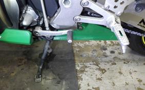 HONDA CBR600RR GEN 2 2006 PC37