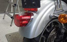 HARLEY FXDL 1580 2015