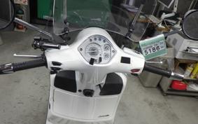 VESPA GTS250 IE 2023