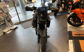YAMAHA FZS25 RG69