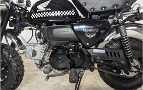 HONDA MON YELLOW LIMITED AB27