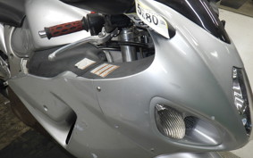 SUZUKI GSX-1300R HAYABUSA 1999