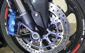 BMW M1000R 2023