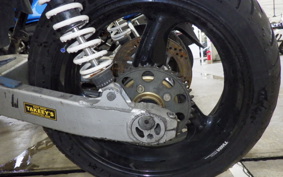 HONDA CB750F С RC04