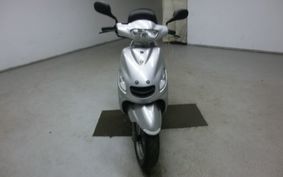 YAMAHA GRAND AXIS 100 2003 SB06J