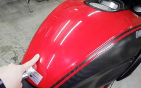 DUCATI DIAVEL Carbon 2012
