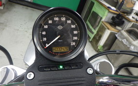 HARLEY XL883LI 2013