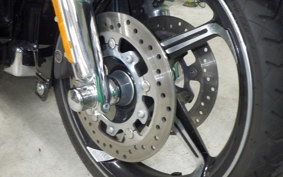 HARLEY FLHXSE 1800CVO 2016