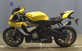 YAMAHA YZF-R1 2017 RN39