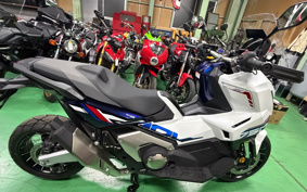 SUZUKI DL650 ( V-Strom 650 ) 2025 C733M