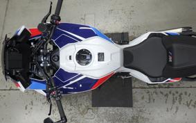 BMW M1000XR 2024