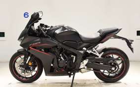 HONDA CBR650R E-Clutch 2026 RH17
